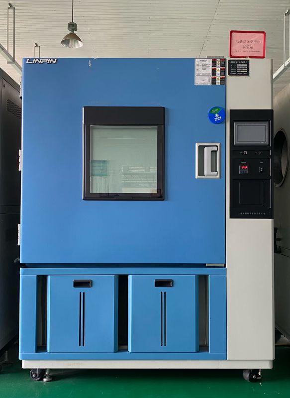 Programmable high and low temperature alternating test chamber